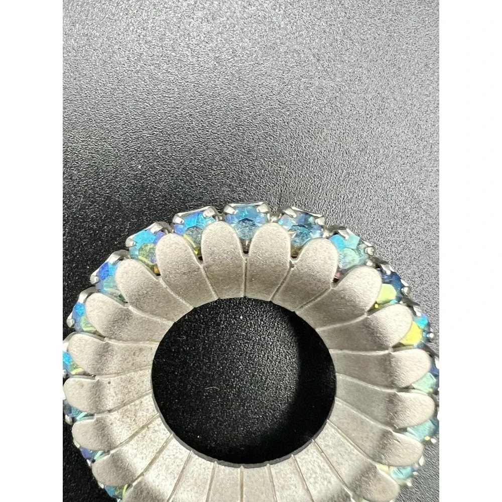Vintage‎ Aurora Borealis AB Rhinestone Wreath Brooch Silver Tone MCM Circle Pin